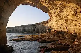 Grotte marine au cap Greco en 2020.