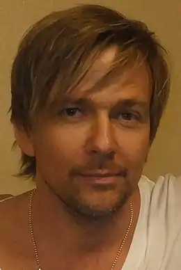 Description de l'image Sean Patrick Flanery April 2014.jpg.