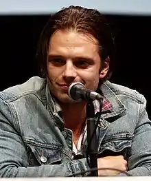 Sebastian Stan dans le rôle de James Buchanan « Bucky » Barnes / le Soldat de l'hiver