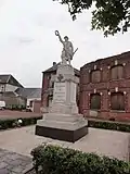 Monument aux morts.