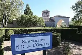 Chapelle de L'Ormeau et son labyrinthe.