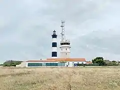 Le sémaphore et le phare de Chassiron à Saint-Denis-d'Oléron en 2021.