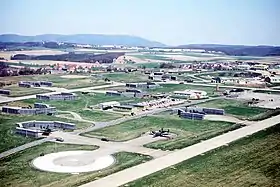 Vue aérienne de Sembach AB en 1982.