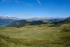 Vue de Rochebrune depuis le col de Véry au sud.