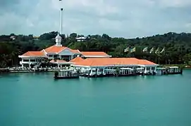 Vieux terminal de ferries.