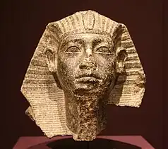 Tête de sphinx de Sésostris III (vers 1850 av. J.-C.).