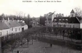 Place de la gare de Sevran.