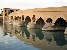 Image illustrative de l’article Pont Chahrestan