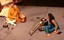 Concert de Ravi Shankar avec sa fille Anoushka, le 28 octobre 2005.