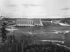 Centrale de Grand-Mère, Shawinigan Water and Power Company 1917, en service en 1915