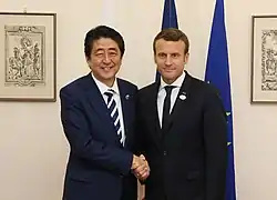 Shinzō Abe et Emmanuel Macron au G7, 26 mai 2017.