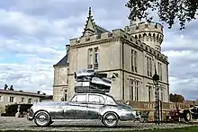 Sculpture en aluminium coulé réaliser pour le Château Pape Clément à Pessac