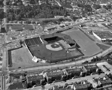 Description de l'image Sick's Stadium, 1967.gif.