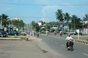 Un boulevard à Sihanoukville.