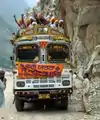 Pèlerins sikhs en route pour Manikaran