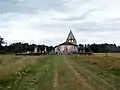 L'église Notre-Dame, dans les champs (juil. 2012)