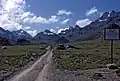 Frontière dans le massif de Silvretta: vue depuis le Fimbatal dans le Voralberg en direction du val Fenga dans les Grisons (1980).