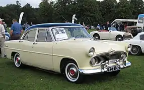 Simca Vedette Versailles