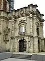 2013 : ce qui reste du portail de l'ancienne abbaye de Saint-Trond désaffectée.