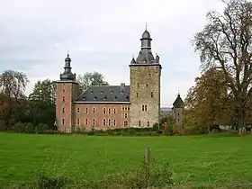 Château de Beusdael, à l'exception du portail d'entrée (M) et ensemble formé par ce château et les terrains environnants (S)