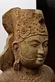 statue représentant Surya, époque Dvâravatî (copie, l'original est au Musée National de Bangkok)