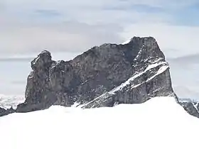 Vue de la face est de Skarstind.