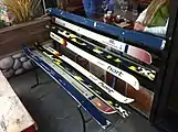 Skis reconvertis en banc