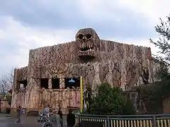 Skull Mountain (en) à Six Flags Great Adventure