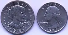 Deux pièces de monnaie,l'une avec le profil droit d'un femme, treize étoiles et les inscriptions Liberty, In God We Trust et 1979, l'autre le profil gauche d'un homme, les mêmes étoiles et inscriptions, sauf la date, 1977.