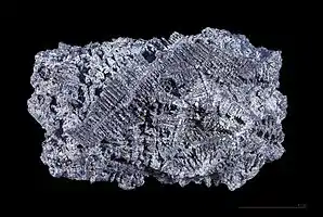 Smaltite/ cobalt trichoté  Vallée de Gistain  Aragon (Espagne)(4x2,5 cm)