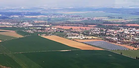 Černožice : vue aérienne.