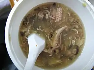 Soupe de serpent dans un restaurant de Causeway Bay, Hong Kong