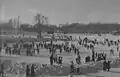 Patineurs sur le lac en 1940