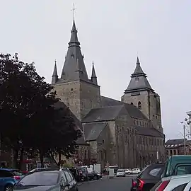 La Collégiale Saint-Vincent en septembre 2012.