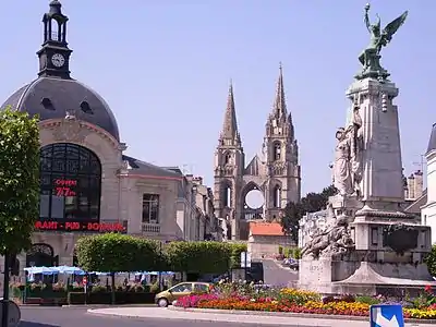 Monument aux morts de 1870« Monument de la Défense nationale et Monument aux morts de 1870 à Soissons », sur À nos grands hommes