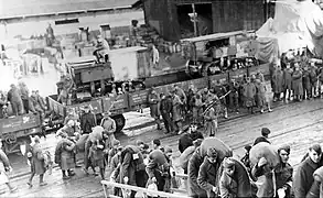 Embarquement de soldats américains pour retour au pays, 1918.