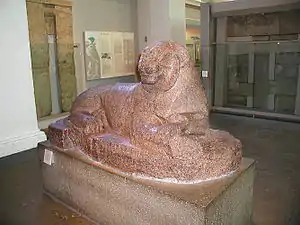 Lion au nom d'Amenhotep III, aujourd'hui au British Museum.