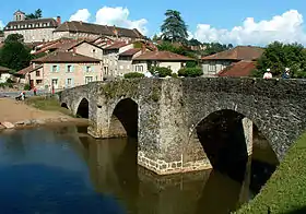 Pont roman sur la Briance à Solignac.