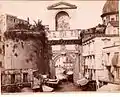 Porta Capuana en 1865. Photo de Giorgio Sommer