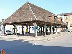 Halle en bois, des xviie et xviiie siècles.