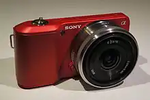 Description de l'image Sony NEX-3 red Pancake.jpg.
