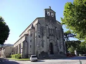 Façade de l'église Notre-Dame-de-la-Paix.