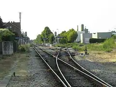 Sortie sud de la gare d'Estrées St Denis.