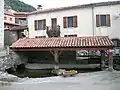 Un ancien lavoir.