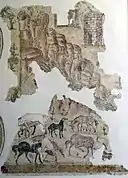 Mosaïque fragmentaire représentant un paysage de montagne dans sa partie supérieure et un groupe de chevaux dans sa partie inférieure