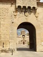 Porte d'entrée.