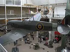 Le Spitfire Mk I 'R6915' (57 sorties durant la bataille d'Angleterre) de l'Imperial War Museum