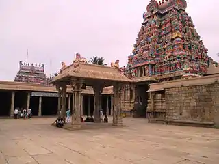 Gopuram Nord, du Sri Ranganatha Swamy, Srirangam. Tiruchirapalli