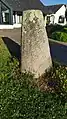 Stèle protohistorique de l'ancien cimetière, jardin de la salle polyvalente Croas-Malo