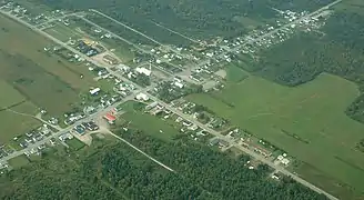 La route 291 traverse le village de Saint-Honoré-de-Témiscouata.